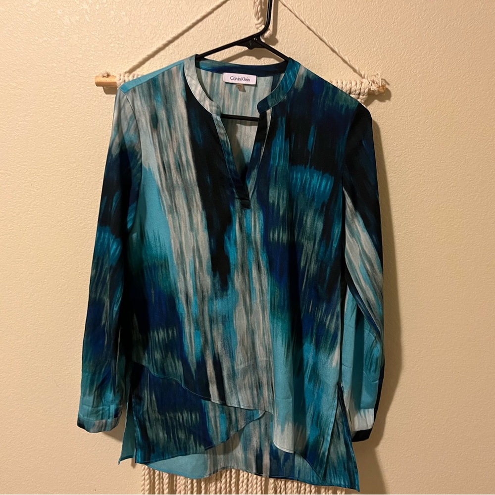 Calvin Klein shirt xs